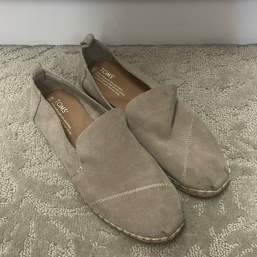 Toms 8.5